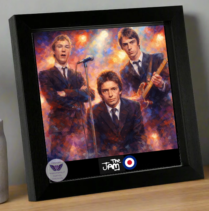 Image Size: 8" X 8", Black Wood Frame, Glass Front, Hanging Frame, Image Type: Print, 3D Decoupage effect: £15.00