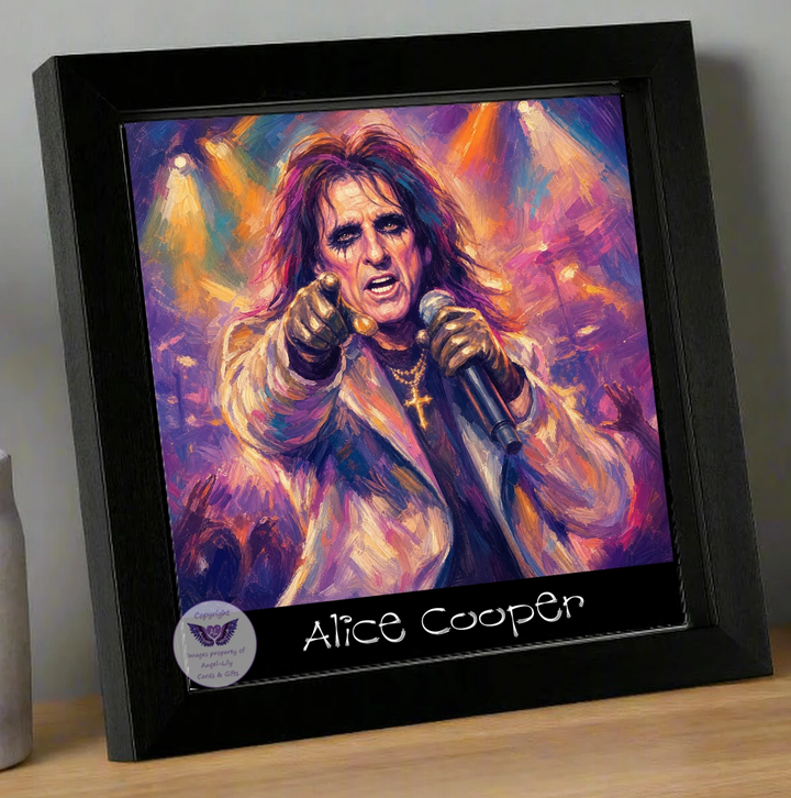 Image Size: 8" X 8", Black Wood Frame, Glass Front, Hanging Frame, Image Type: Print, 3D Decoupage effect: £15.00